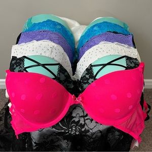 La Senza 36B push up bra lot of 6